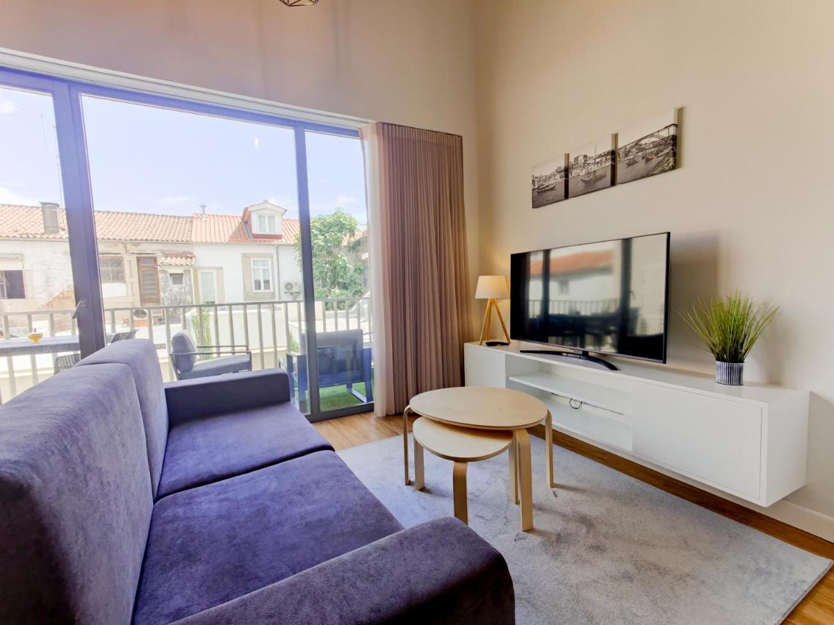 Coutinho Apartment - Modern Ap In The City Centre With Balcony Виана-ду-Каштелу Экстерьер фото