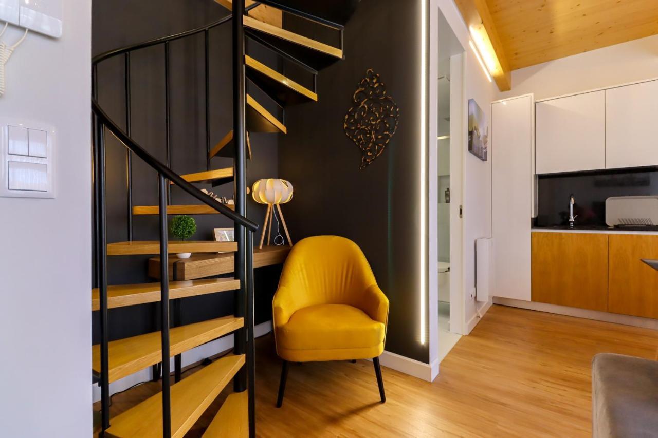 Coutinho Apartment - Modern Ap In The City Centre With Balcony Виана-ду-Каштелу Экстерьер фото